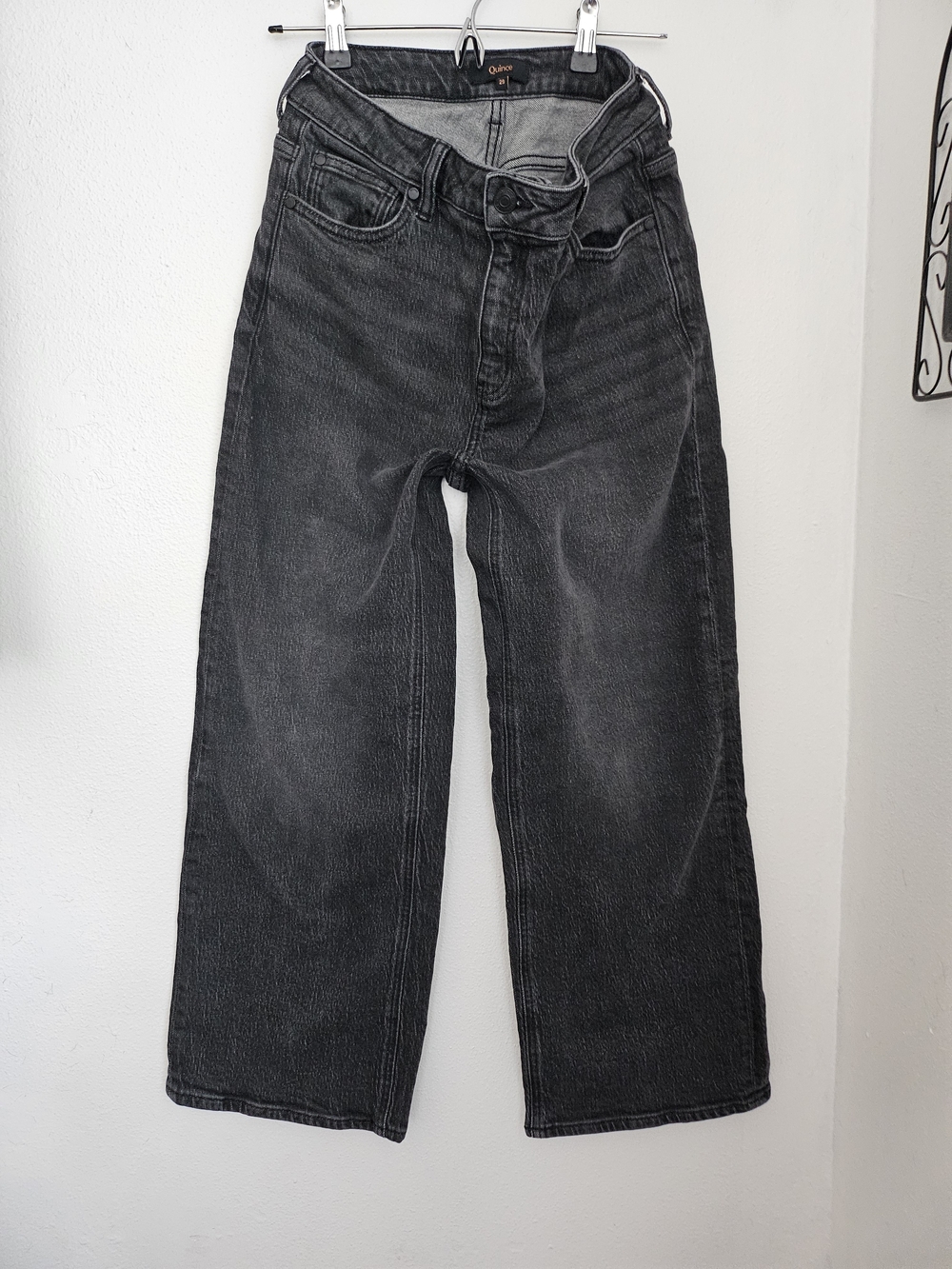 Quince Women's Wide Leg Flare Jeans in Washed Charcoal Black